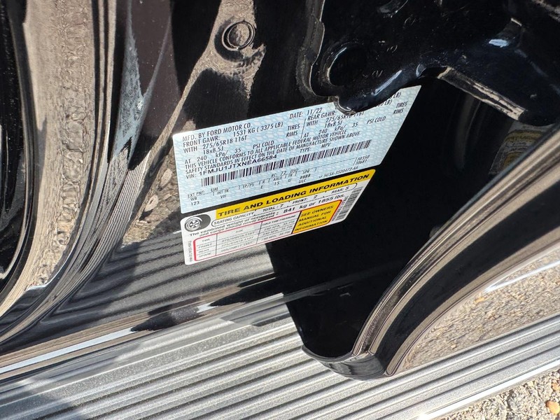 Ford Expedition Vehicle Full-screen Gallery Image 28