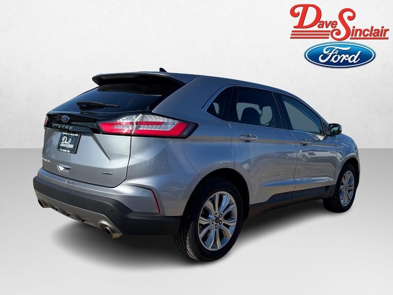Ford Edge Vehicle Full-screen Gallery Image 07