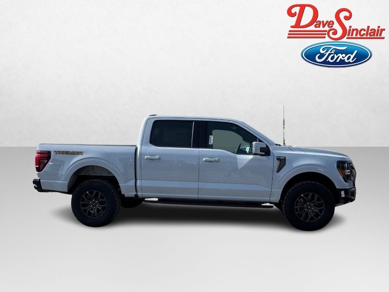 Ford F-150 Vehicle Full-screen Gallery Image 05
