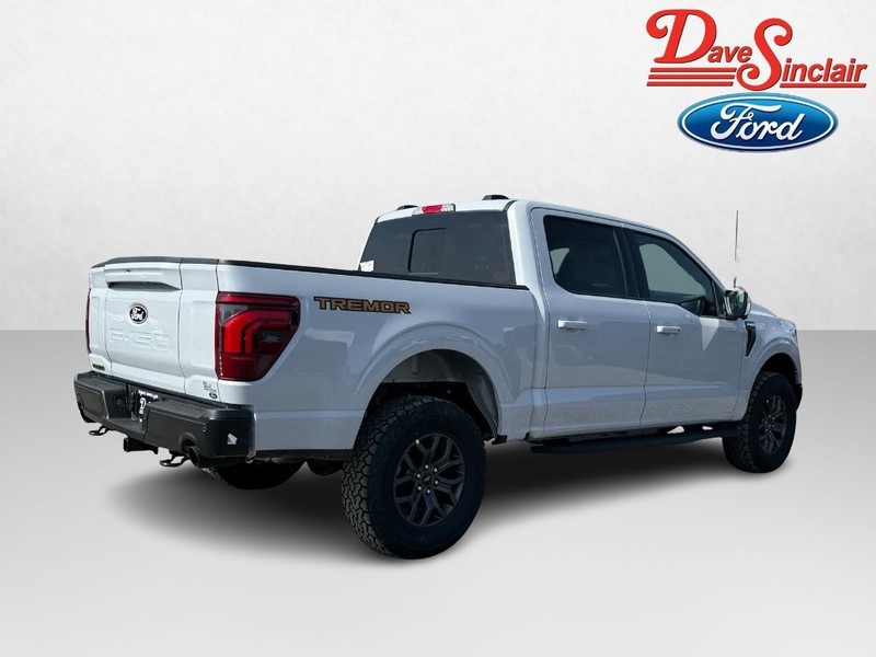 Ford F-150 Vehicle Full-screen Gallery Image 07