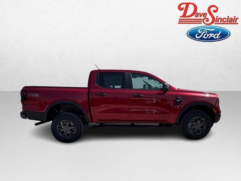 Ford Ranger Vehicle Full-screen Gallery Image 05
