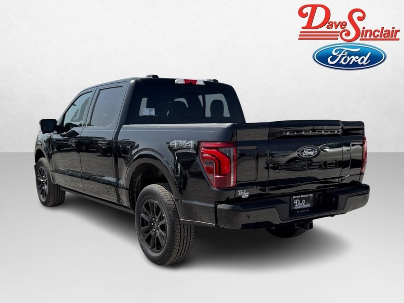 Ford F-150 Vehicle Full-screen Gallery Image 09