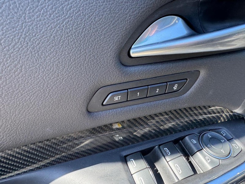 Cadillac XT4 Vehicle Full-screen Gallery Image 19