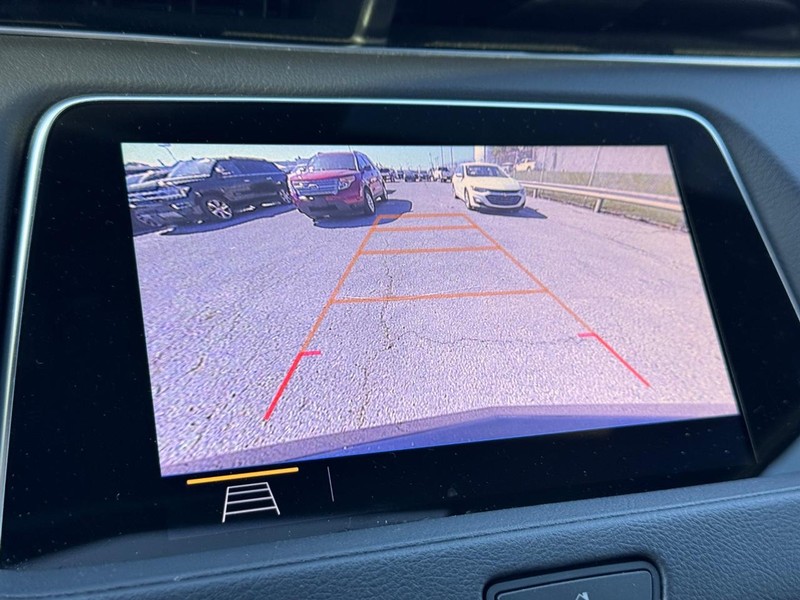 Cadillac XT4 Vehicle Full-screen Gallery Image 24