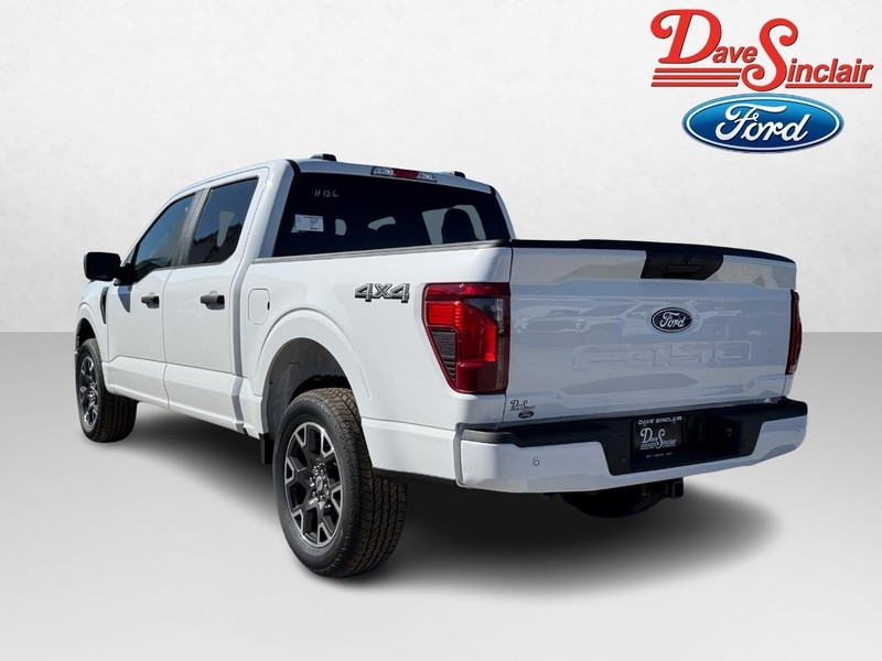 Ford F-150 Vehicle Full-screen Gallery Image 09