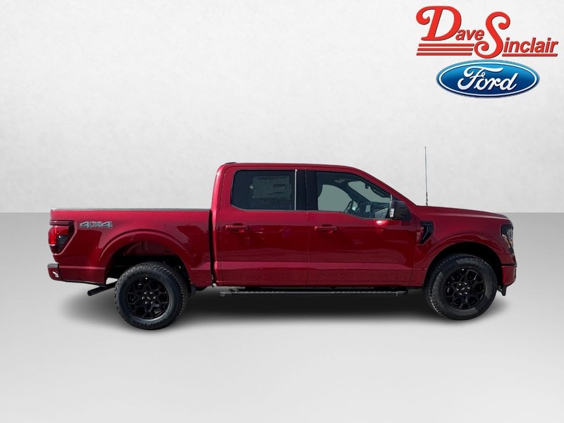 Ford F-150 Vehicle Full-screen Gallery Image 05