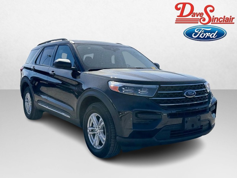 Ford Explorer Vehicle Full-screen Gallery Image 04