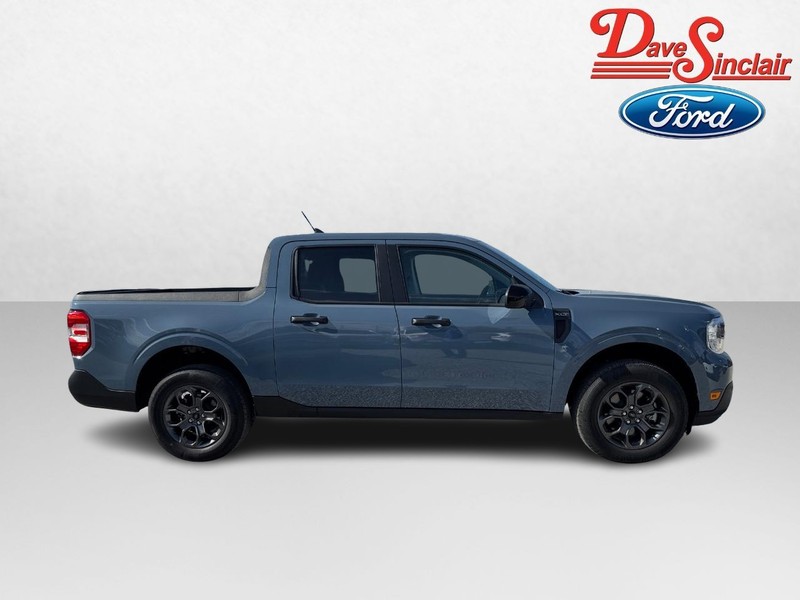 Ford Maverick Vehicle Full-screen Gallery Image 05