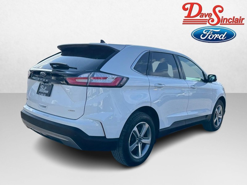 Ford Edge Vehicle Full-screen Gallery Image 07