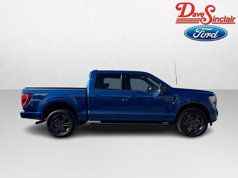 Ford F-150 Vehicle Full-screen Gallery Image 05