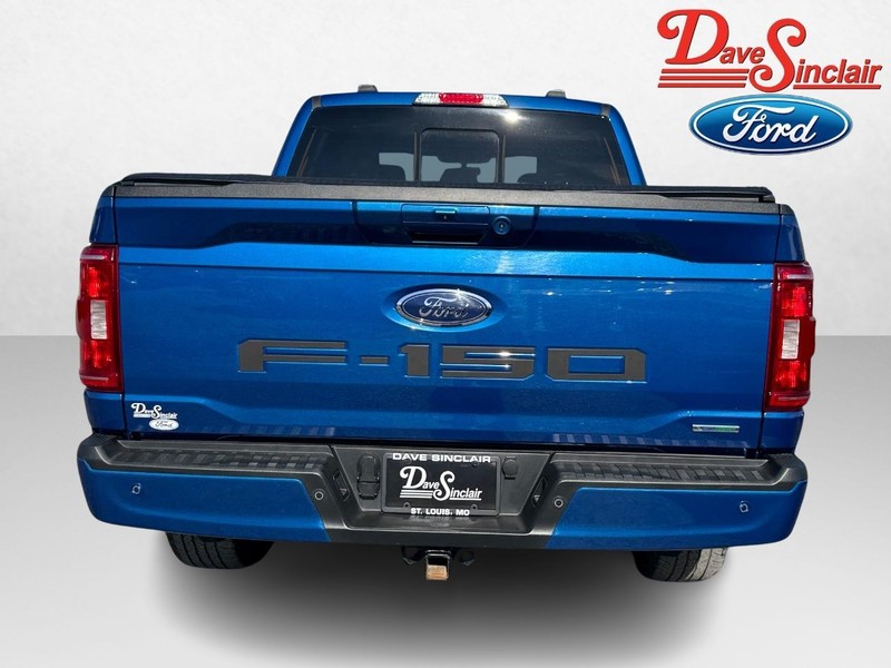 Ford F-150 Vehicle Full-screen Gallery Image 08