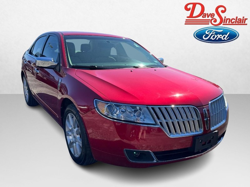 Lincoln MKZ Vehicle Full-screen Gallery Image 04