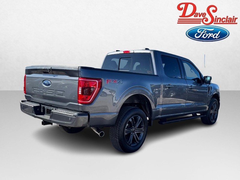 Ford F-150 Vehicle Full-screen Gallery Image 07