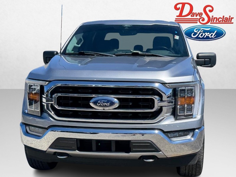 Ford F-150 Vehicle Full-screen Gallery Image 02
