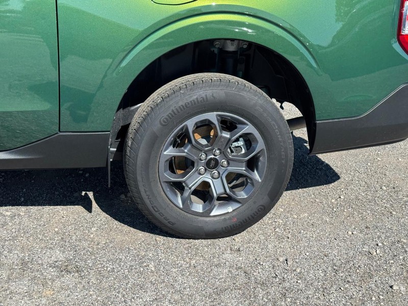 Ford Maverick Vehicle Full-screen Gallery Image 11