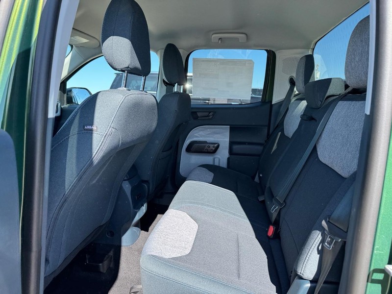 Ford Maverick Vehicle Full-screen Gallery Image 12