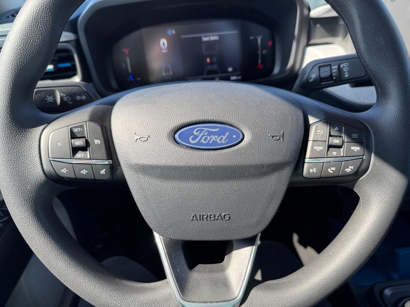 Ford Maverick Vehicle Full-screen Gallery Image 20