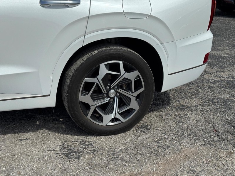 Hyundai Palisade Vehicle Full-screen Gallery Image 11