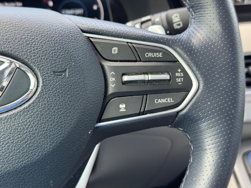 Hyundai Palisade Vehicle Full-screen Gallery Image 25