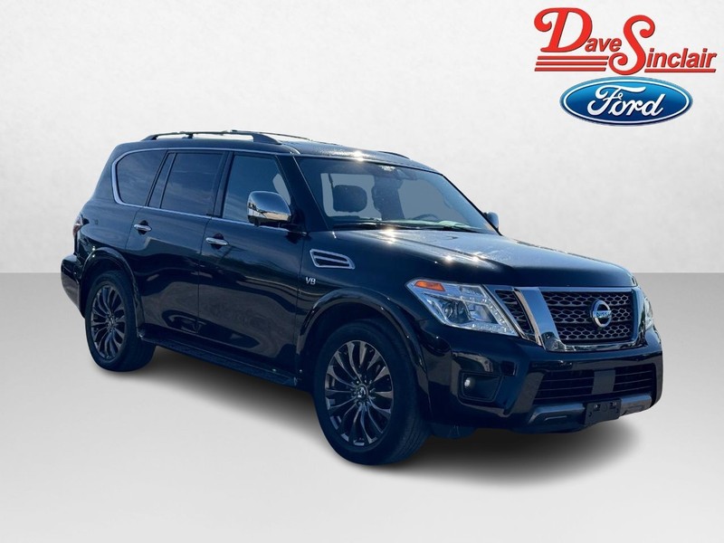 Nissan Armada Vehicle Full-screen Gallery Image 04