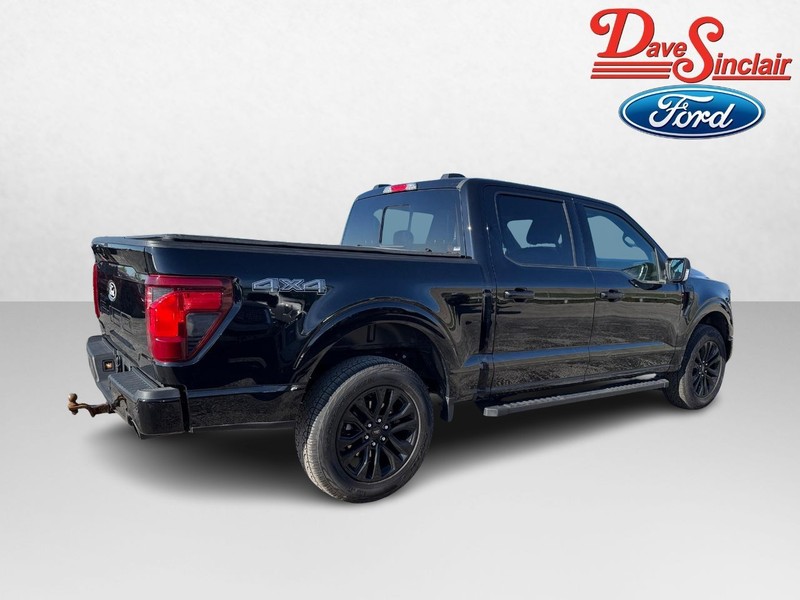 Ford F-150 Vehicle Full-screen Gallery Image 07