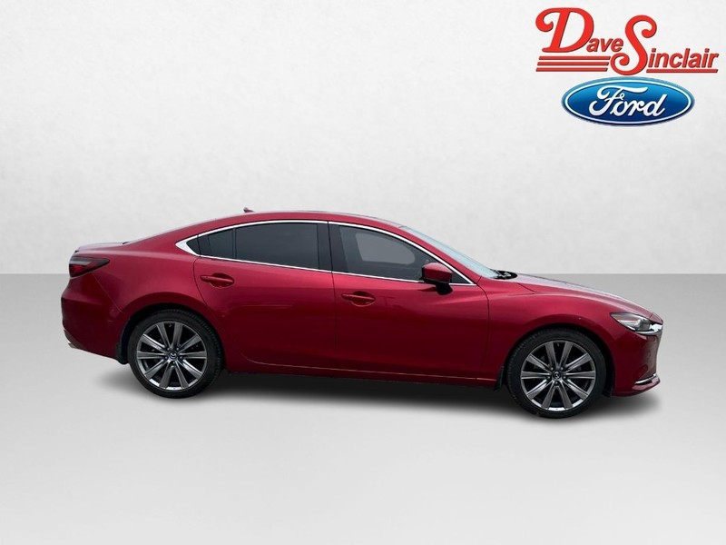 Mazda MAZDA6 Vehicle Full-screen Gallery Image 05