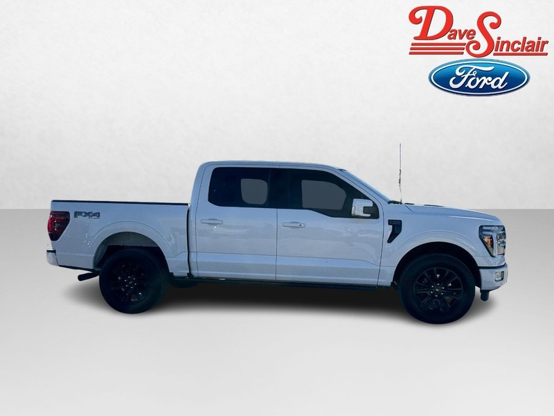 Ford F-150 Vehicle Full-screen Gallery Image 05