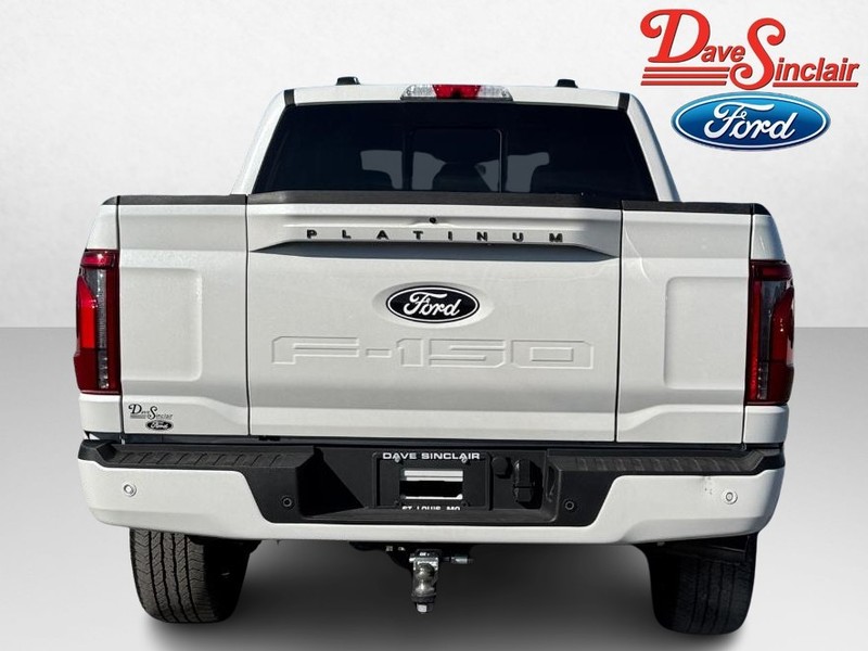 Ford F-150 Vehicle Full-screen Gallery Image 08