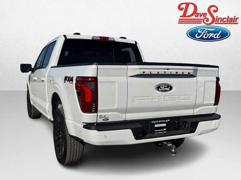 Ford F-150 Vehicle Full-screen Gallery Image 09