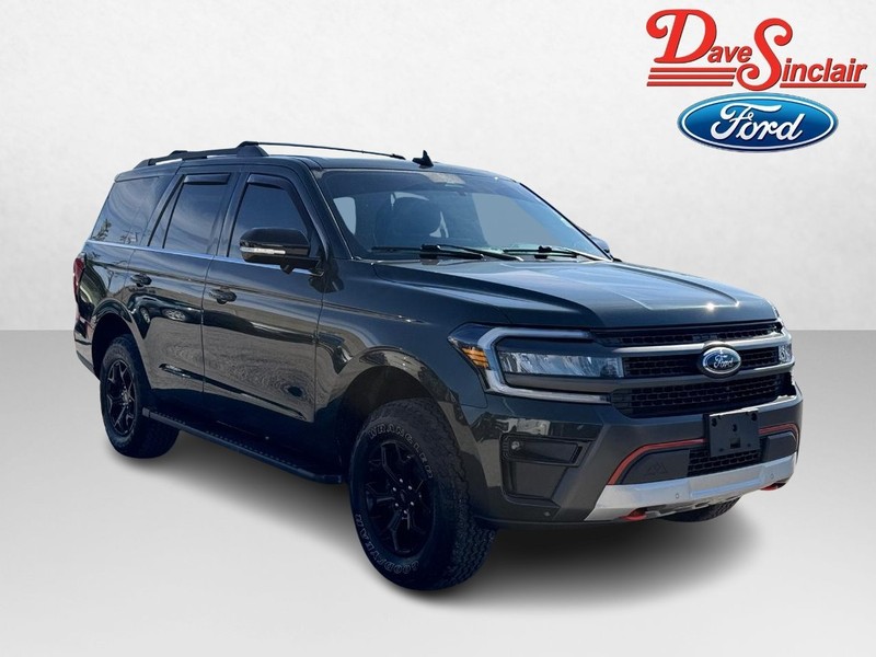 Ford Expedition Vehicle Full-screen Gallery Image 04