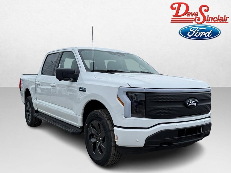 Ford F-150 Lightning Vehicle Full-screen Gallery Image 04