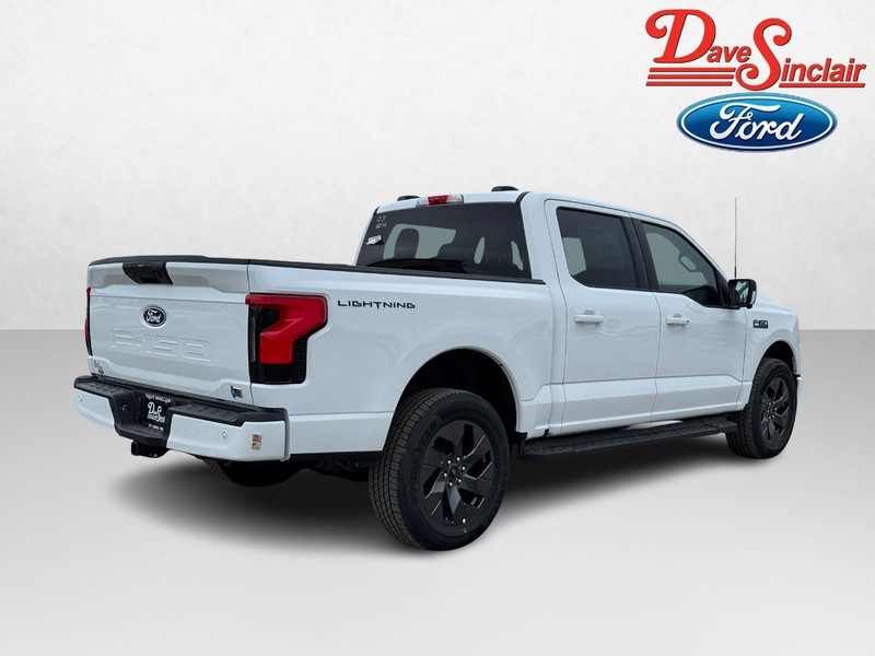 Ford F-150 Lightning Vehicle Full-screen Gallery Image 07