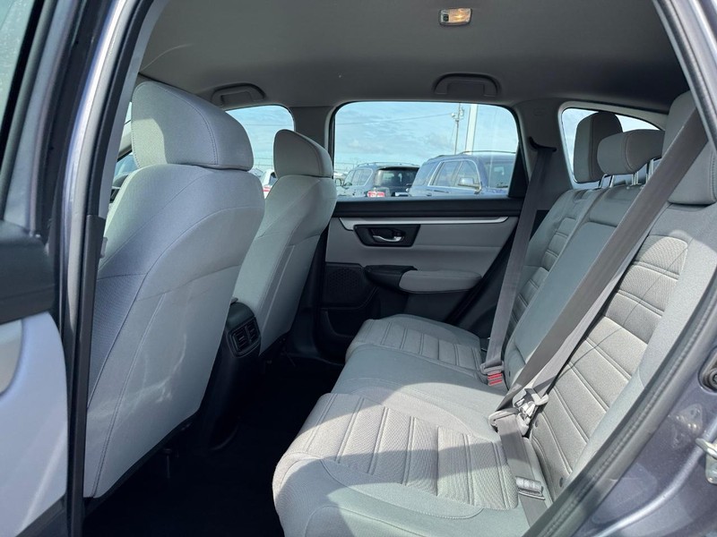 Honda CR-V Vehicle Full-screen Gallery Image 12