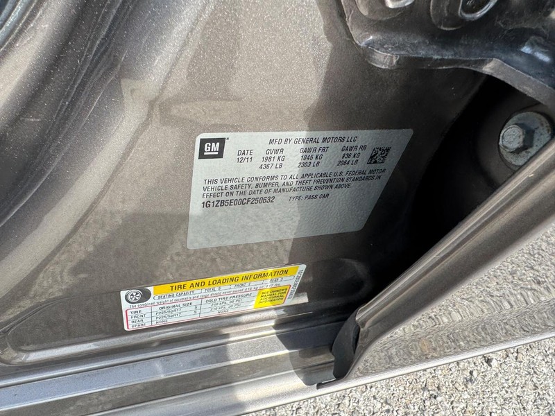 Chevrolet Malibu Vehicle Full-screen Gallery Image 21
