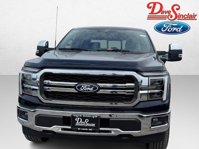 Ford F-150 Vehicle Full-screen Gallery Image 02