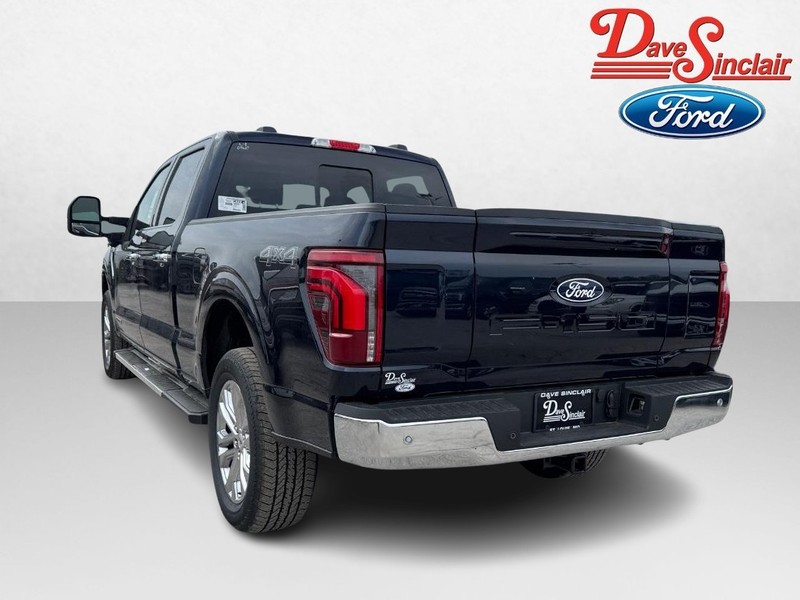 Ford F-150 Vehicle Full-screen Gallery Image 09