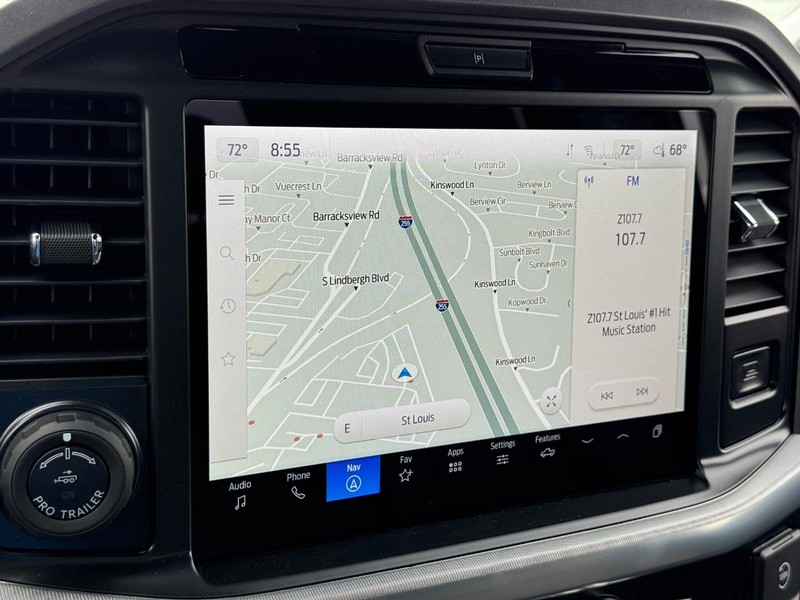 Ford F-150 Vehicle Full-screen Gallery Image 24