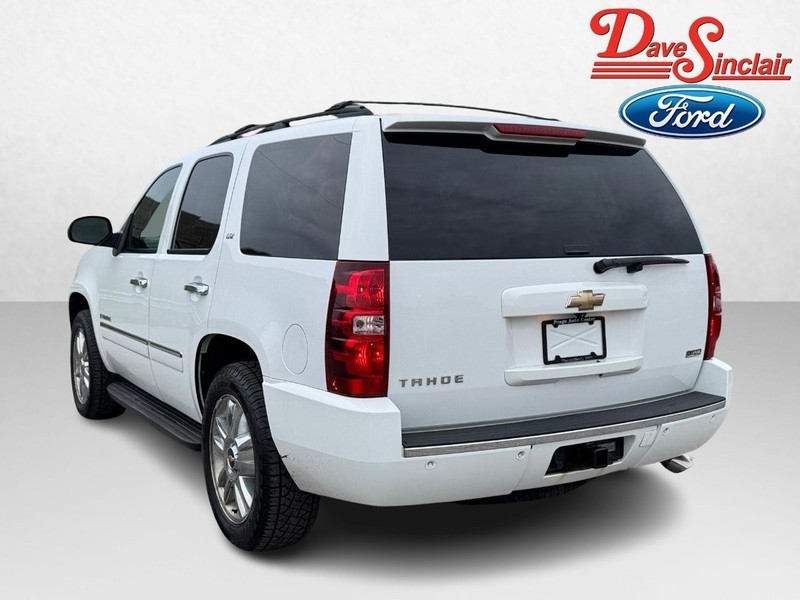 Chevrolet Tahoe Vehicle Full-screen Gallery Image 09