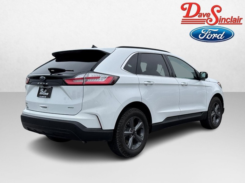 Ford Edge Vehicle Full-screen Gallery Image 07