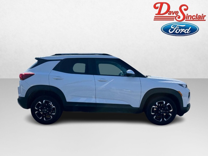 Chevrolet TrailBlazer Vehicle Full-screen Gallery Image 05