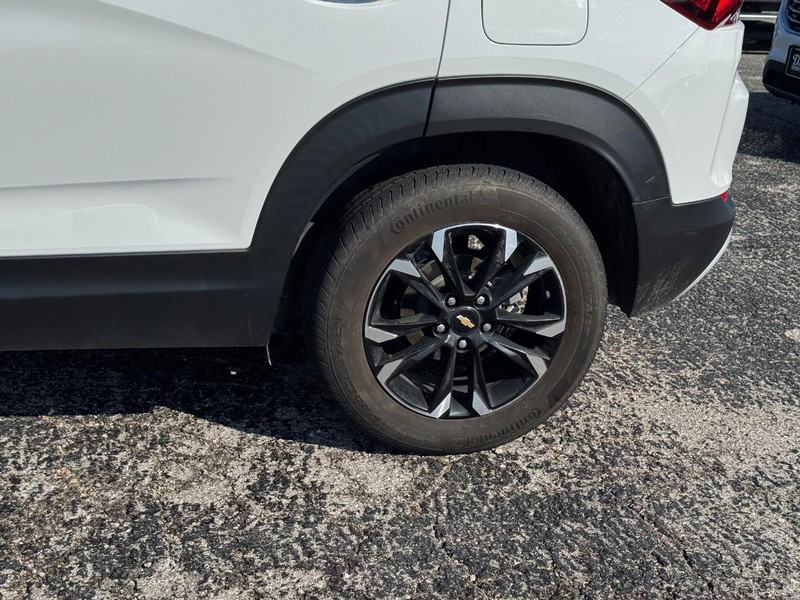 Chevrolet TrailBlazer Vehicle Full-screen Gallery Image 11