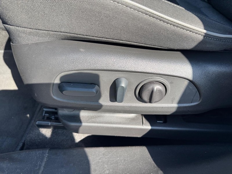 Chevrolet TrailBlazer Vehicle Full-screen Gallery Image 17