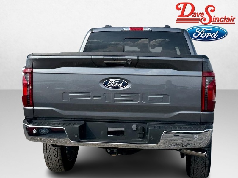 Ford F-150 Vehicle Full-screen Gallery Image 08