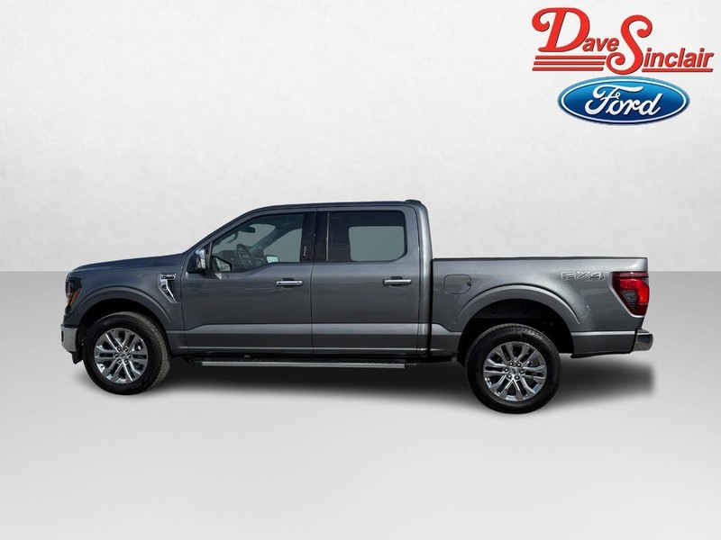 Ford F-150 Vehicle Full-screen Gallery Image 10