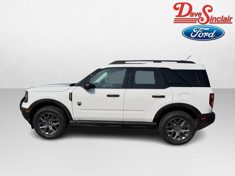 Ford Bronco Sport Vehicle Full-screen Gallery Image 10