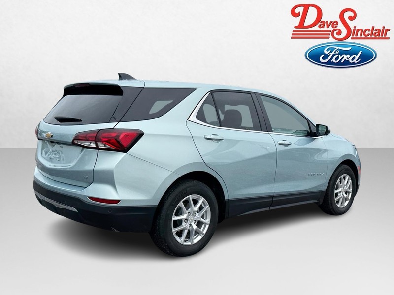 Chevrolet Equinox Vehicle Full-screen Gallery Image 07