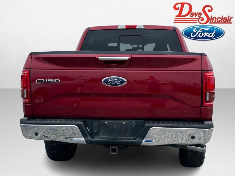 Ford F-150 Vehicle Full-screen Gallery Image 08