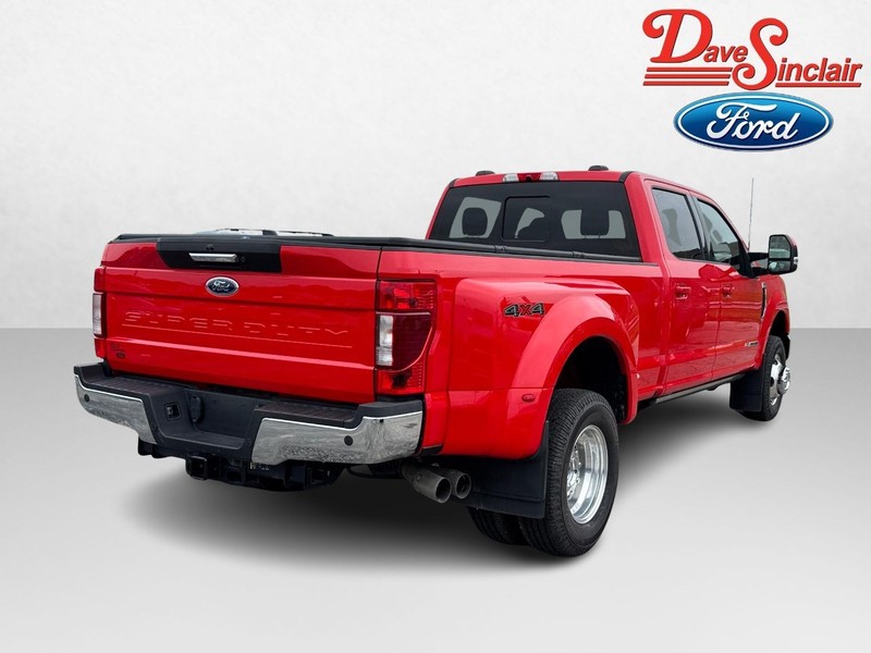 Ford Super Duty F-350 DRW Vehicle Full-screen Gallery Image 07