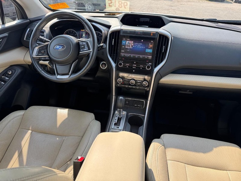 Subaru Ascent Vehicle Full-screen Gallery Image 17