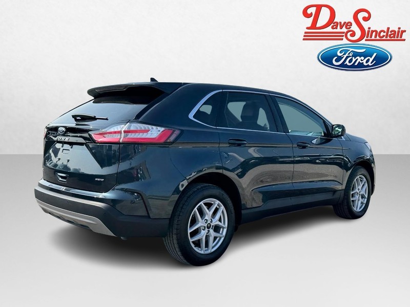 Ford Edge Vehicle Full-screen Gallery Image 07